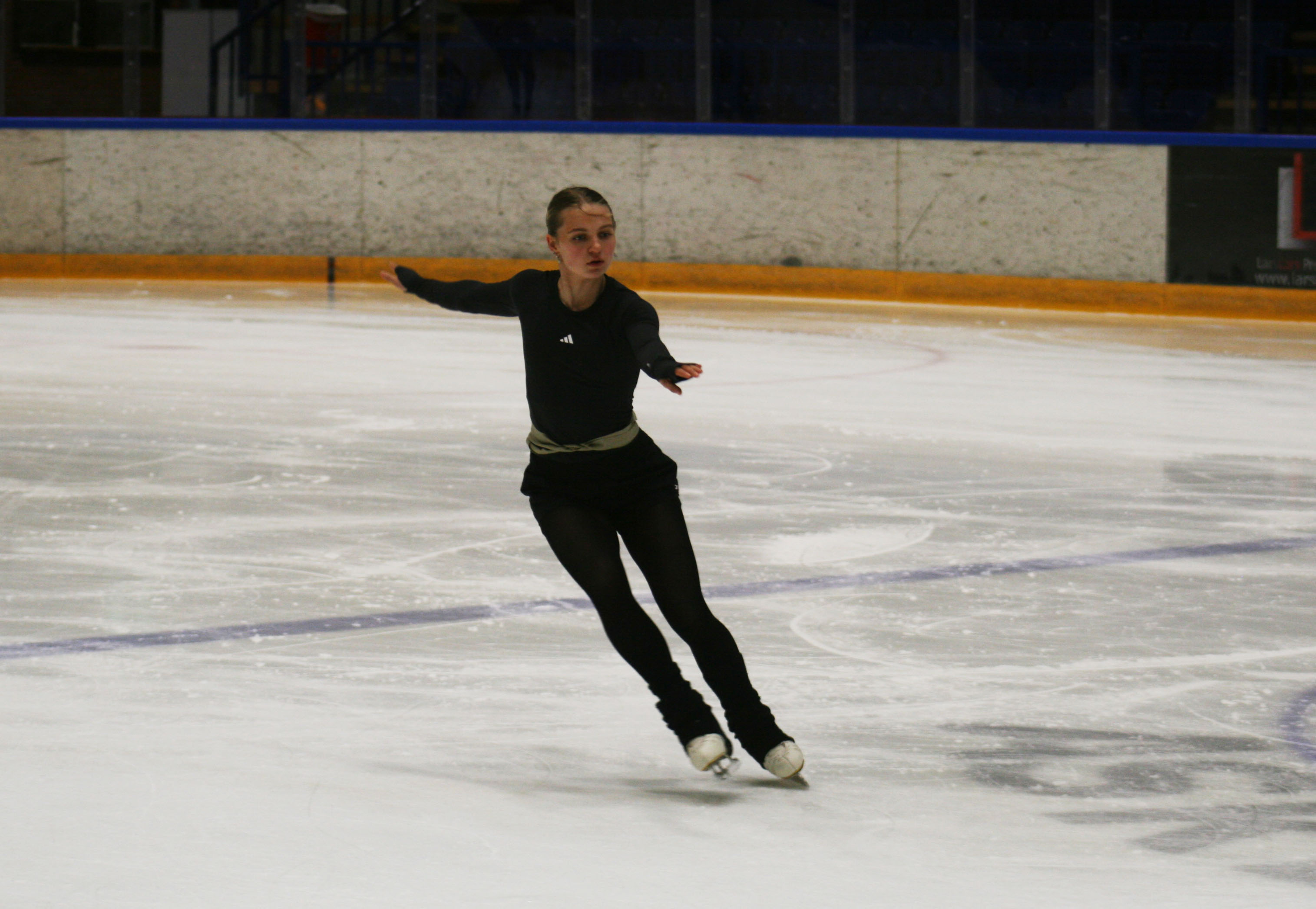 IMG_2674 copy.jpg