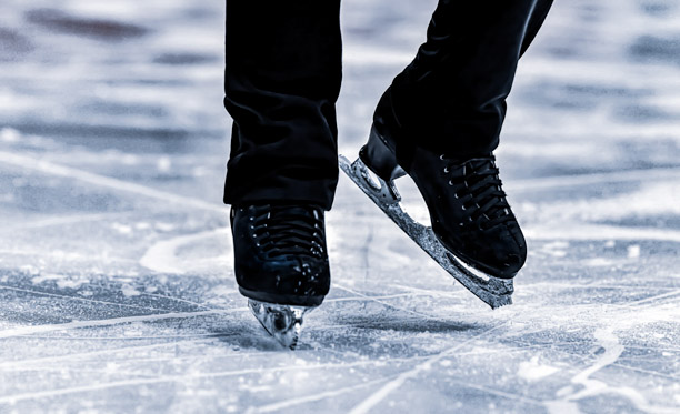 Black-Skates-on-ice-3.jpg